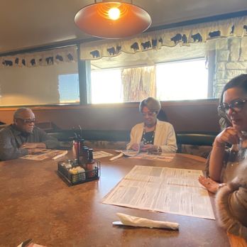 Black Bear Diner El Cajon - My peeps! - Diners Near Me - El Cajon, California