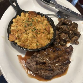 Ford’s Fish Shack - Filet mignon - Seafood Near Me - Chantilly, Virginia