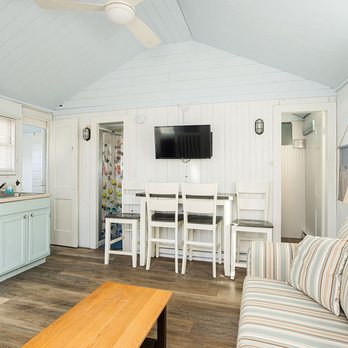 Crowe's Cottages - Vacation Rentals Near Me Crowe's Cottages - Vacation Rentals Near Me