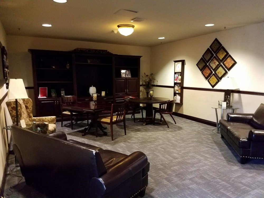 VILLAS AT HAMILTON Updated July 2024 410 S Palm Dr, Novato