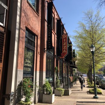 Community Pie - Downtown - Pizza Near Me - Chattanooga, Tennessee