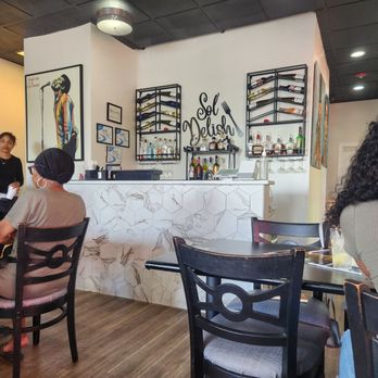 Sol'Delish - Bar area - Soul Food Near Me - Charlotte, North Carolina Sol'Delish - Bar area - Soul Food Near Me - Charlotte, North Carolina