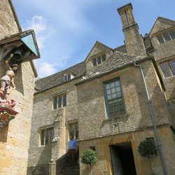 National Trust: Snowshill Manor - The manor