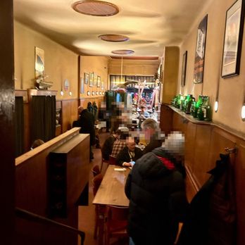 Möve im Felsenkeller - Möve im Felsenkeller | Kult in Schöneberg - Dive Bars Near Me - Berlin, BE Möve im Felsenkeller - Möve im Felsenkeller | Kult in Schöneberg - Dive Bars Near Me - Berlin, BE