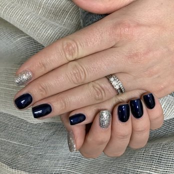 Signature Nails 2 - Nails be Tere - Skin Care Near Me - Hialeah, Florida