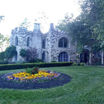 Beardslee Castle - Beautiful Exterior - American Near Me - Little Falls, New York