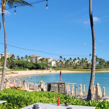 Manalo Lounge - Lagoon dining view - New American Near Me - Kapolei, Hawaii Manalo Lounge - Lagoon dining view - New American Near Me - Kapolei, Hawaii