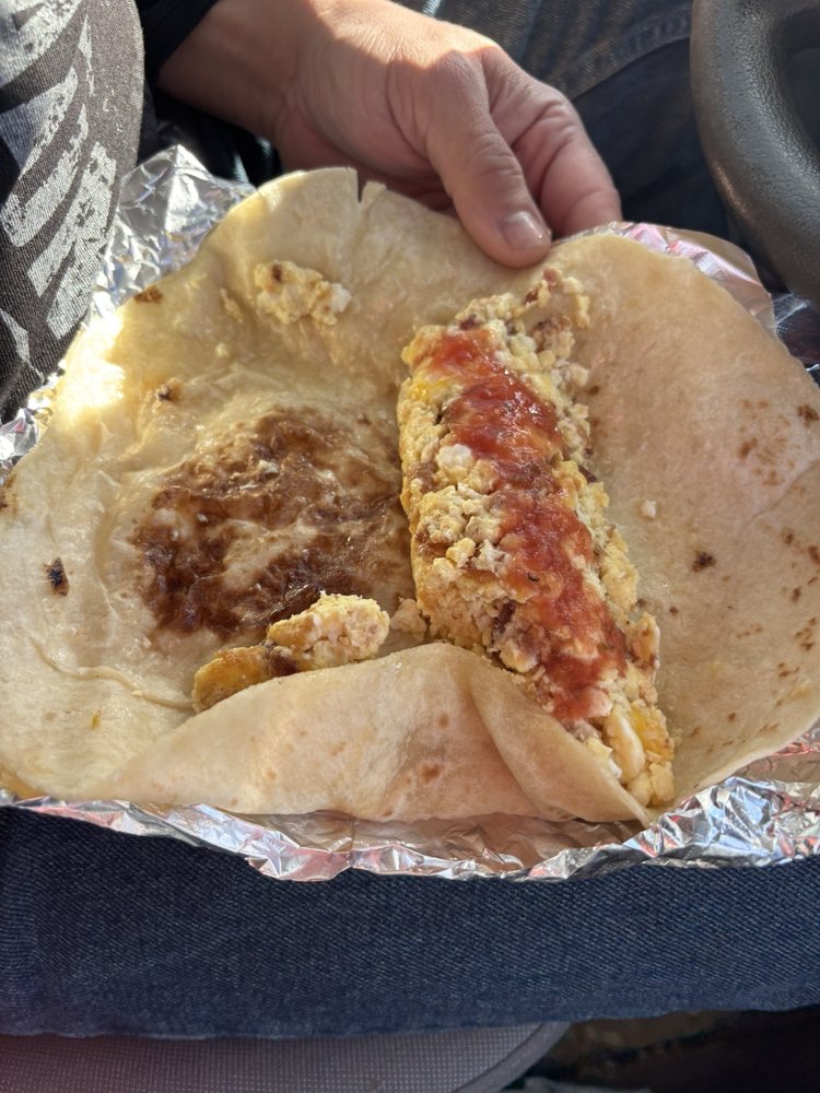 Medina's Restaurant Logo