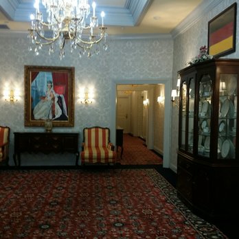 Bristol Hotel - Hotels Near Me - Campbell, California Bristol Hotel - Hotels Near Me - Campbell, California