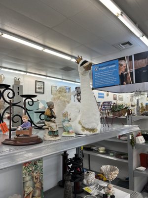 Beacon House Thrift Shop - Long Beach by null