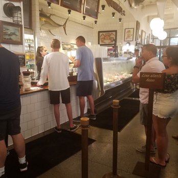 Bear Flag Fish - Seafood Near Me - Huntington Beach, California