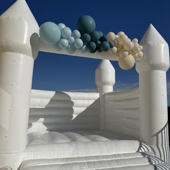 Amuse Bounce House Rentals - White Castle bounce house - Bounce House Rentals Near Me Amuse Bounce House Rentals - White Castle bounce house - Bounce House Rentals Near Me