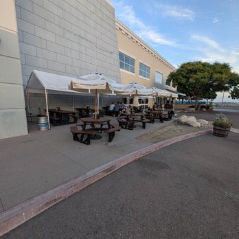 Pizza Port Bressi Ranch - Large outdoor patio - Pizza Near Me - Carlsbad, California