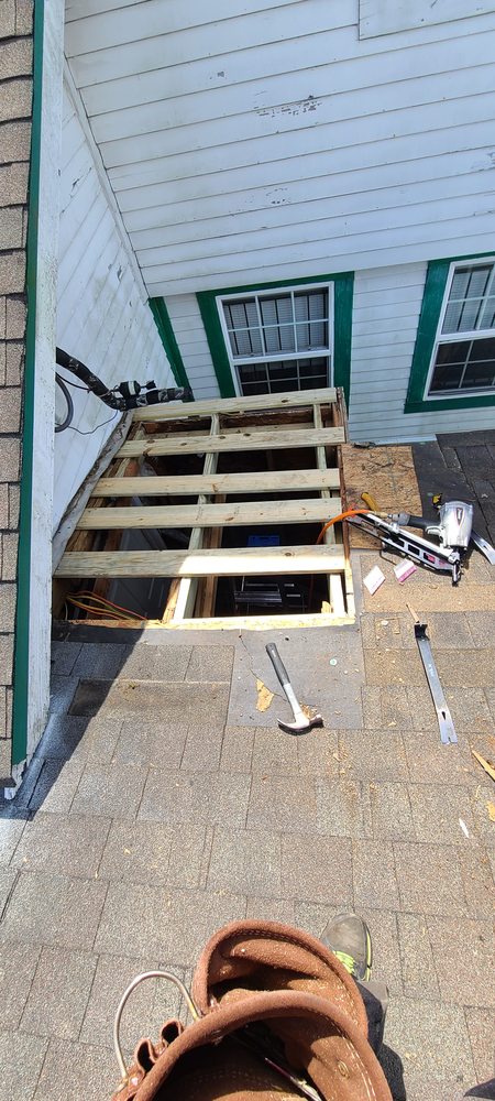 Slide of B&B Roofing & Construction