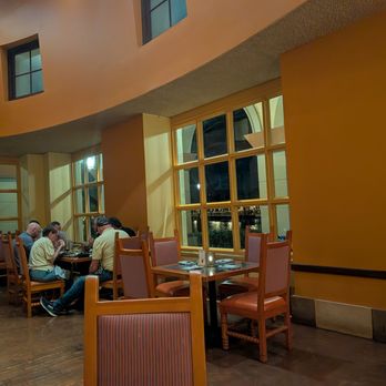 Maya Grill - New American Near Me - Lake Buena Vista, Florida