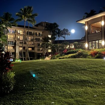The Ritz-Carlton - Full moon over Ritz property - Hotels Near Me - Kapalua, Hawaii The Ritz-Carlton - Full moon over Ritz property - Hotels Near Me - Kapalua, Hawaii