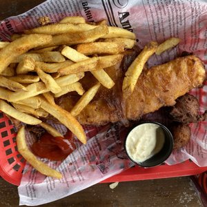 RED’S ICE HOUSE - 721 Photos & 889 Reviews - 98 Church St, Mount