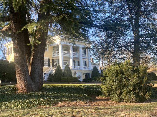 Inn At Willow Grove by null