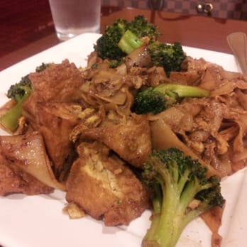 Thai Spoon Restaurant - Pad See Ew - Thai Near Me - Highland, California Thai Spoon Restaurant - Pad See Ew - Thai Near Me - Highland, California