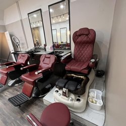 Visit our website to schedule your appointment !https://kingsgoldencrown.com/services