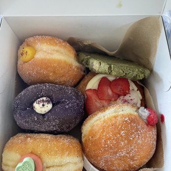 Rose Ave Bakery - Sesame donut, lychee donut, matcha cookie, passion fruit donut, etc. - Bakeries Near Me - Washington, DC, District of Columbia Rose Ave Bakery - Sesame donut, lychee donut, matcha cookie, passion fruit donut, etc. - Bakeries Near Me - Washington, DC, District of Columbia