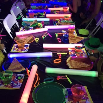 Max Adventures - Glow in the dark bday party - Kids Activities Near Me - Brooklyn, New York