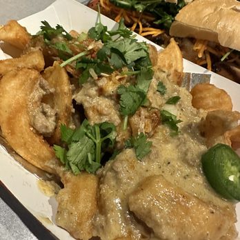 Roostar Vietnamese Grill - Beef Curry Fries - Vietnamese Near Me - Houston, Texas Roostar Vietnamese Grill - Beef Curry Fries - Vietnamese Near Me - Houston, Texas