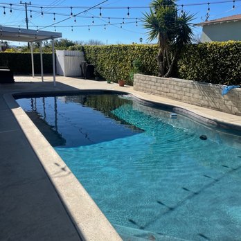 Omar Garcia Pool cleaning - Sal water - Pool Cleaners Near Me