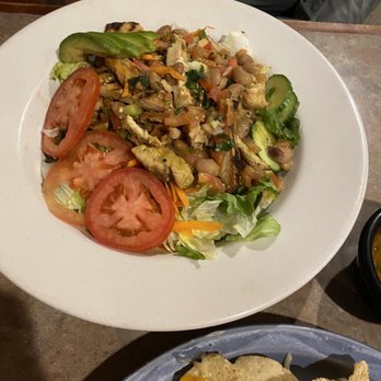 Cilantros - Ensalada De Pollo - Mexican Near Me - Watsonville, California