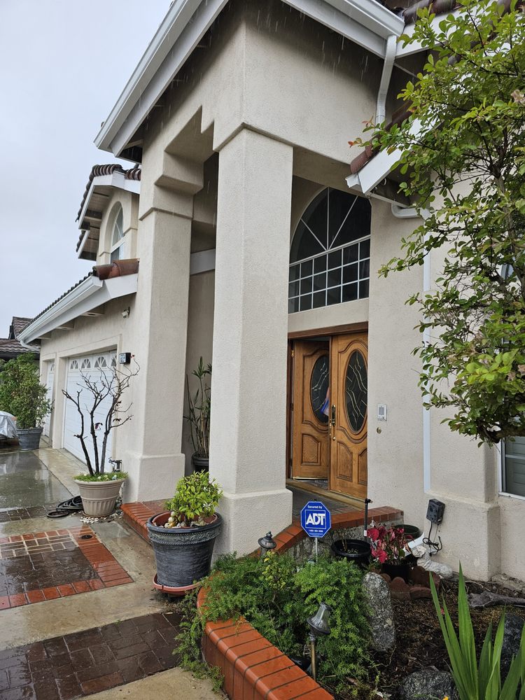 Slide of Bo's Gutter Pros