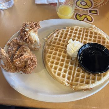 Lo-Lo's Chicken & Waffles - Southern Near Me - Phoenix, Arizona
