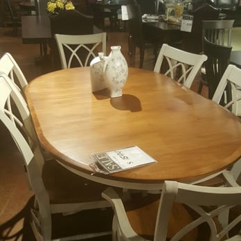 Stacy Furniture & Design - Dining table - Furniture Stores Near Me - Grapevine, Texas Stacy Furniture & Design - Dining table - Furniture Stores Near Me - Grapevine, Texas