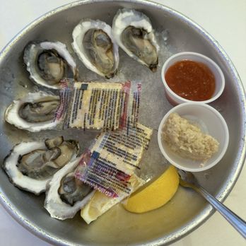 Quarterdeck - Seafood Near Me - Arlington, Virginia Quarterdeck - Seafood Near Me - Arlington, Virginia