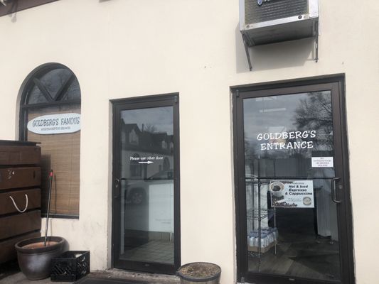 Goldberg's Famous Deli & Restaurant by null