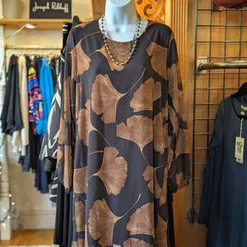 Turnstyle Designs - Women's Clothing Near Me - Buffalo, New York Turnstyle Designs - Women's Clothing Near Me - Buffalo, New York