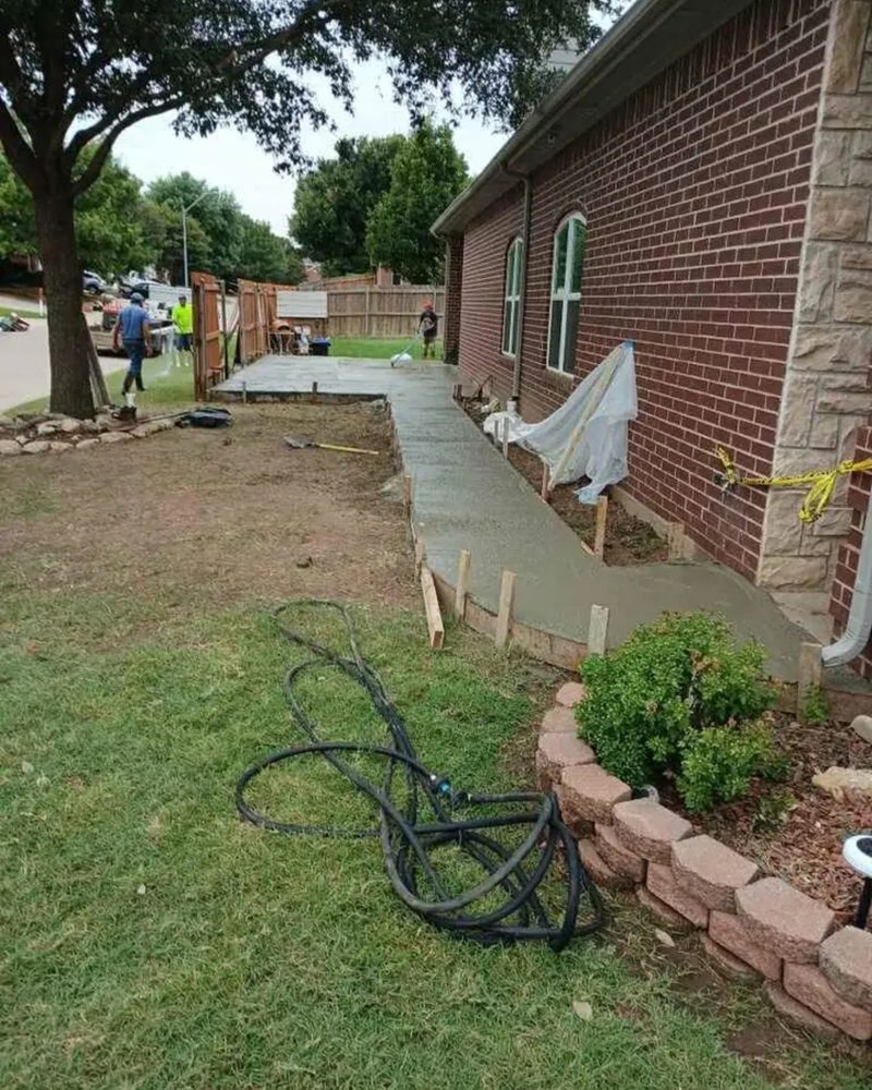 Slide of Frank's Roofing