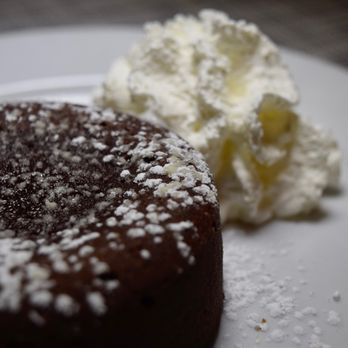 Gatsby's Landing - Chocolate molten cake. Yum! - New American Near Me - Roslyn, New York