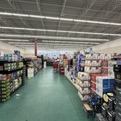 George's Wine & Spirits