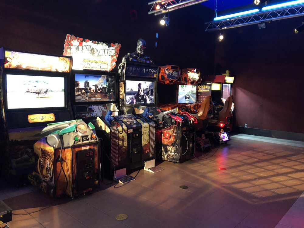 TINSELTOWN Updated August 2024 18 Photos & 45 Reviews 801 East