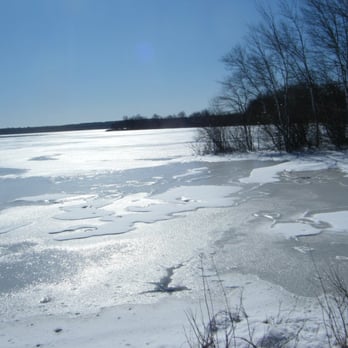 Great Swamp Management Area - Hiking Near Me - West Kingston, Rhode Island