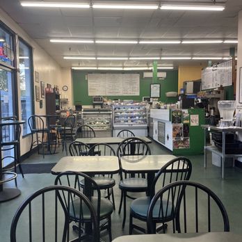 Barry's Espresso Bakery & Deli - Bakeries Near Me - Eugene, Oregon