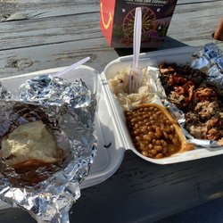 Mr Ribs Barbeque & Grill - Pulled pork dinner