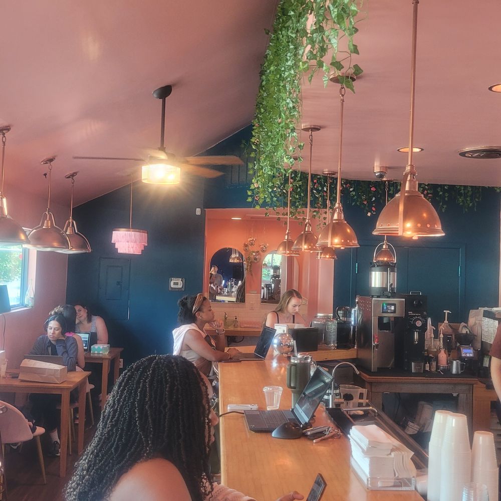 Wanderlust Wine - Barton Springs - Wine Tasting Room Near Me - Austin, Texas Wanderlust Wine - Barton Springs - Wine Tasting Room Near Me - Austin, Texas