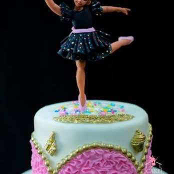 Cake Playhouse - Custom Cakes Near Me - Artesia, California