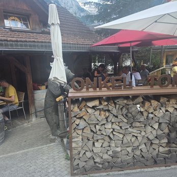 Onkel Tom's Hütte - Pizza Near Me - Grindelwald, BE