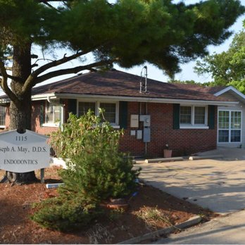 Joseph May DDS - Root Canal Specialist - Endodontists Near Me - Jefferson City, Missouri