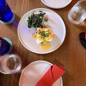 Netflix Bites - Lump Crab Cake - American Near Me - Los Angeles, California