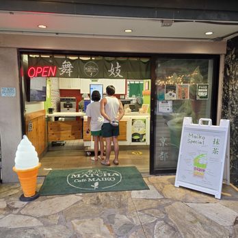 Premium Matcha Cafe Maiko - Desserts Near Me - Honolulu, Hawaii Premium Matcha Cafe Maiko - Desserts Near Me - Honolulu, Hawaii