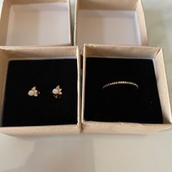 Willamina - Earrings and ring