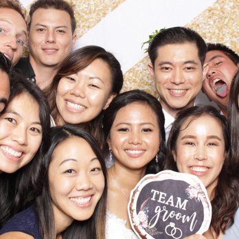 Spotlight Photobooth Company - Photo Booth Rentals Near Me